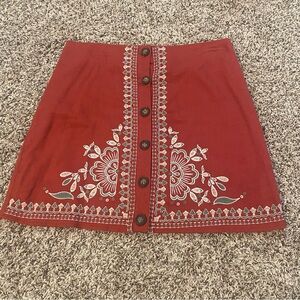Womens skirt size large embroidered button up